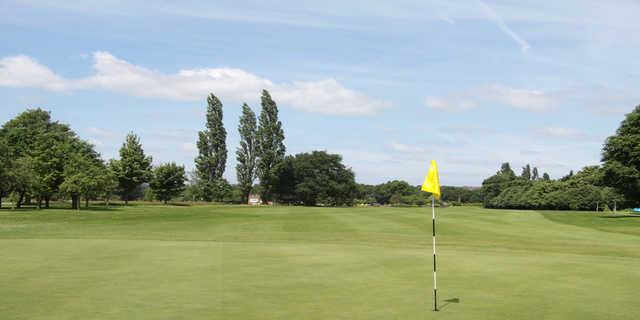 A view of hole #1 at Verulam Golf Club