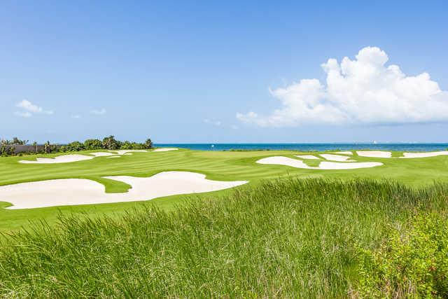 A view of green protected by bunkers from Puerto Cancun Golf Club