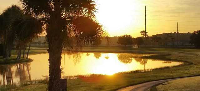 A sunny day view over the water from Country Club of Sebring