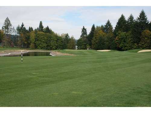 A view of the 15th fairway at Chehalem Glenn Golf Club