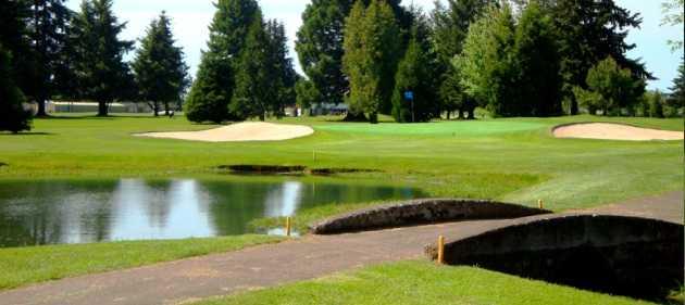 View from Santiam Golf Club