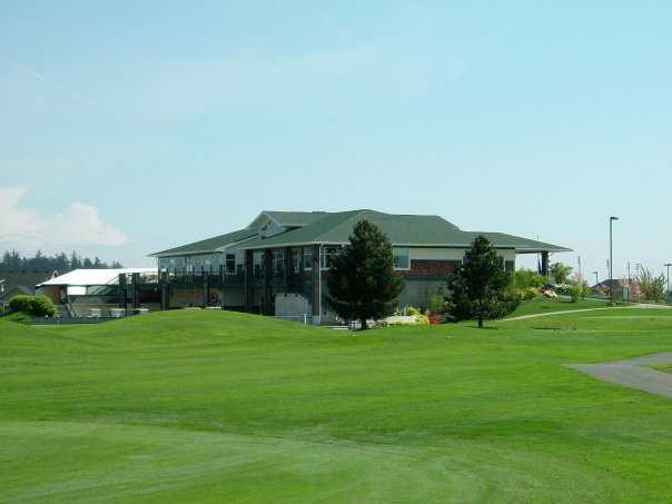 A view of the clubhouse at OGA Golf Course
