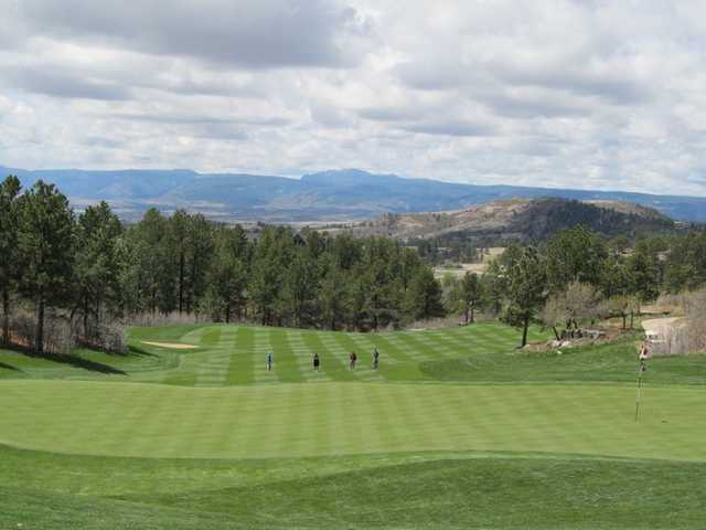 A view of green from Ridge at Castle Pines North