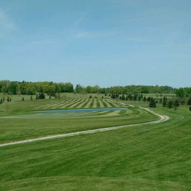 A view of a green at L.A. Golf Club