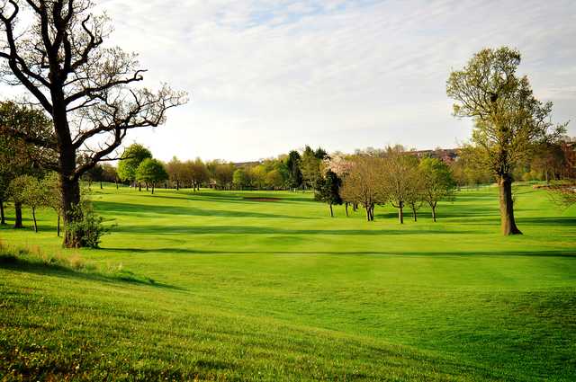 Windmill Village Hotel, Golf & Leisure Club