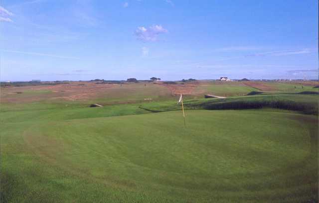 2nd green on Strabathie Course at Murcar Links Golf Club