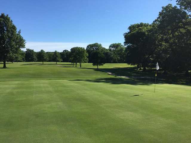 A view of a green at Kaskaskia Country Club