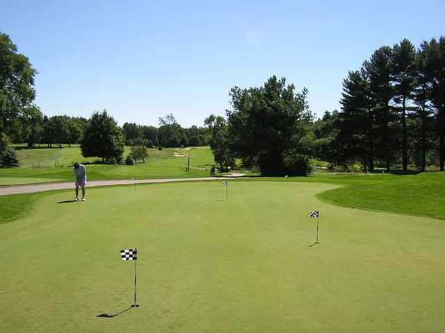A view of the putting green at Clearbrook Golf Club