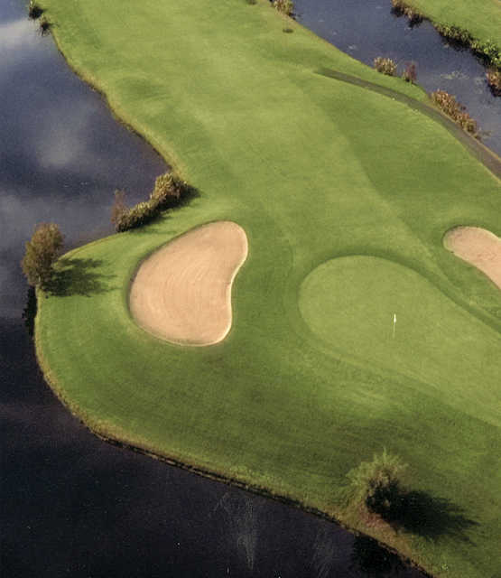 Aerial view of the 6th hole at Spanish Wells Country Club - East Course
