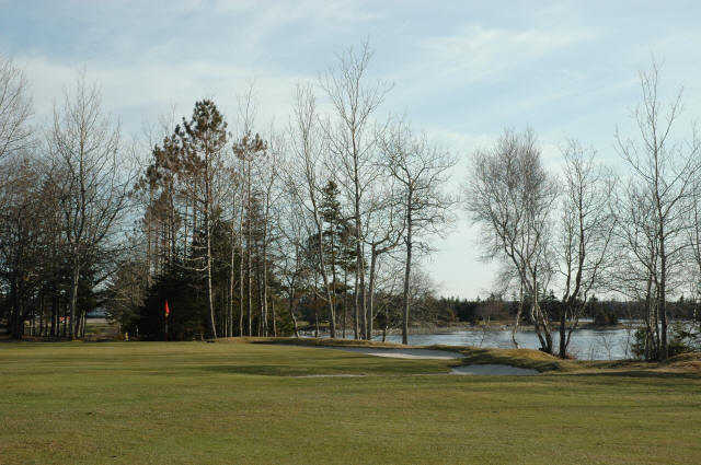 A view of the 17th hole at River Hills Golf and Country Club
