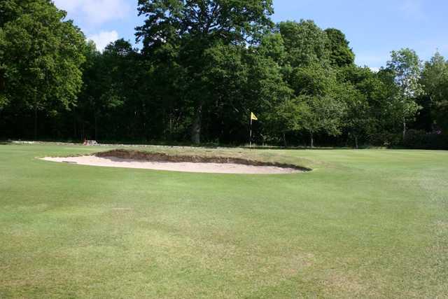 One of the many greenside bunkers at Minto Golf Club