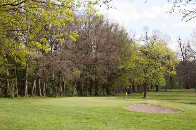 View of the 6th hole at Dalmuir Municipal Golf Course