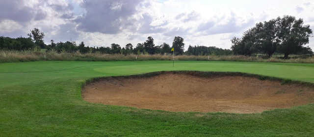 Wheathill golf bunker views
