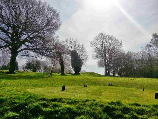 Alton Golf Club on a clear day