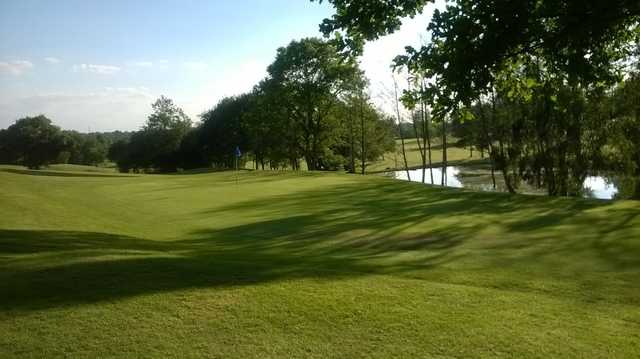 16th green on the Brentwood Golf Course