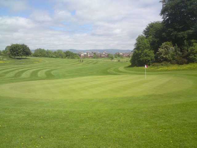 View of the green and surrounds at Brucefields Family Golf Centre