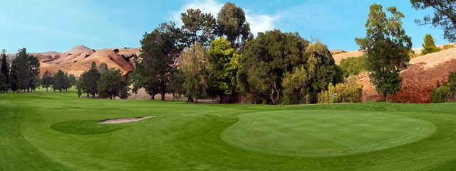 View of the 13th green at Franklin Canyon Golf Course