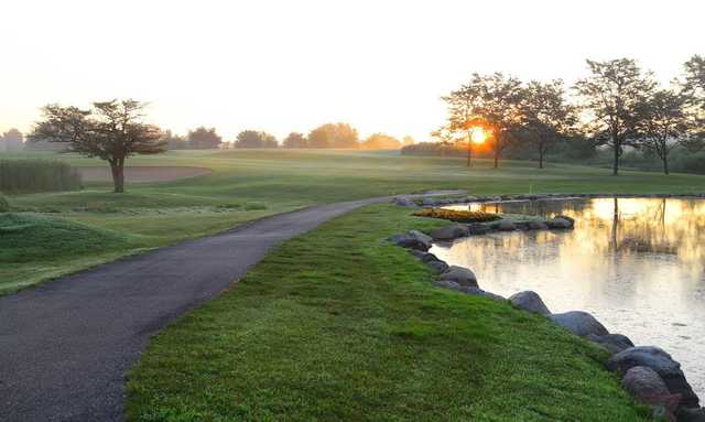 Royal Hawk Country Club - Reviews & Course Info | GolfNow