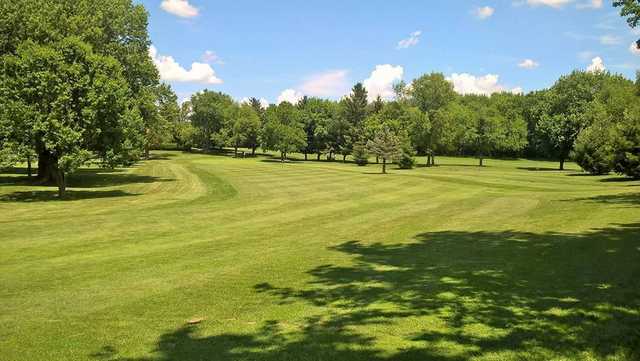 A view of fairway #4 at Green River Country Club.
