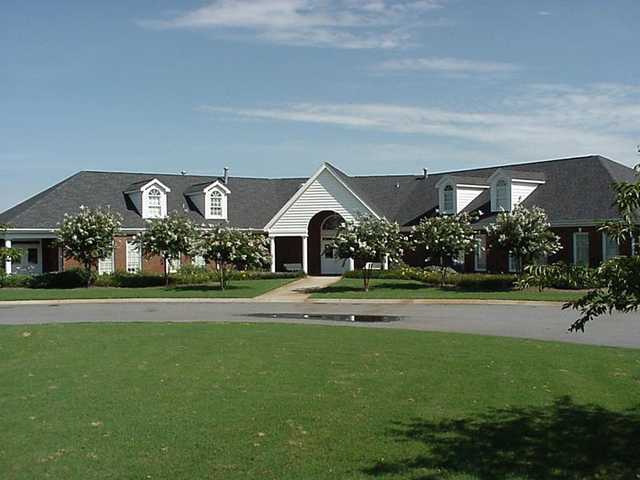 A view of the clubhouse at Willow Creek Golf Course