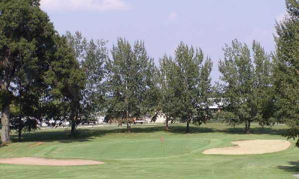 A view of hole #7 protected by bunkers at Star Fort Golf Club