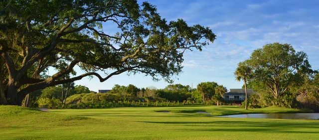 A view of hole #1 from The Plantation Course at Edisto (Robbie Wooten - Impact Golf Marketing & David Vaughan).