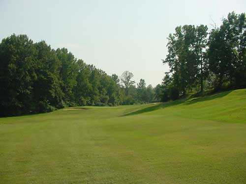 A view of hole #16 at King's Mountain Country Club