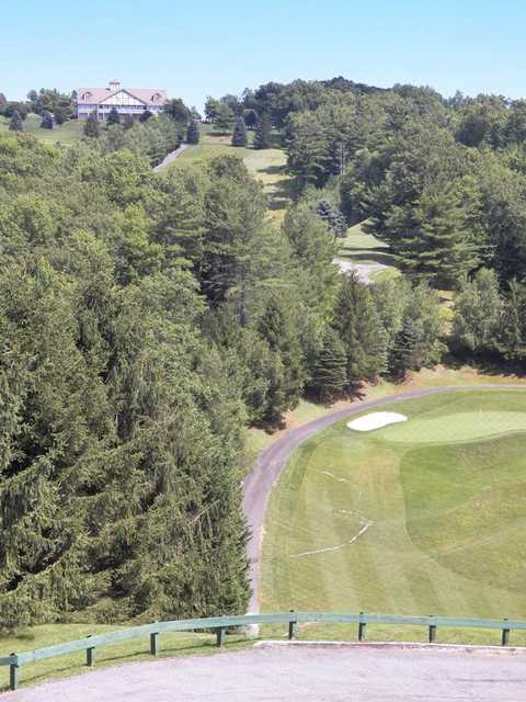 A view of the clubhouse at Olde Beau Resort & Golf Club