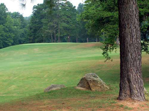 A view of hole #16 at McCanless Golf Club