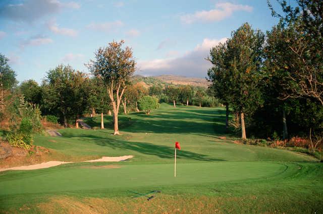 A view of hole #18 at Makalei Golf Club.