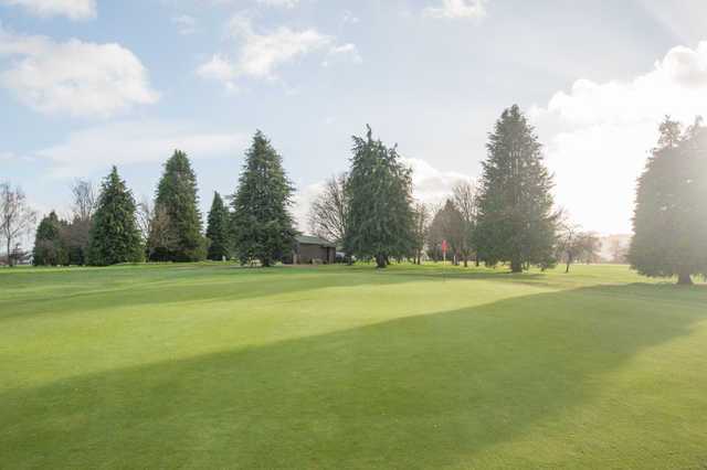 A view of the 8th green at Taunton & Pickeridge Golf Club.