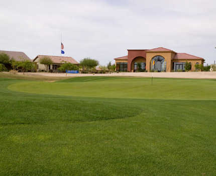 Mission Royale Golf Club: Clubhouse
