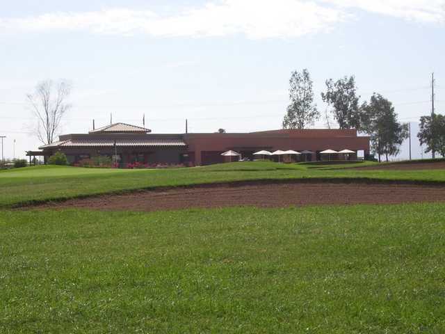A view of the clubhouse at Southern Ridge Golf Club