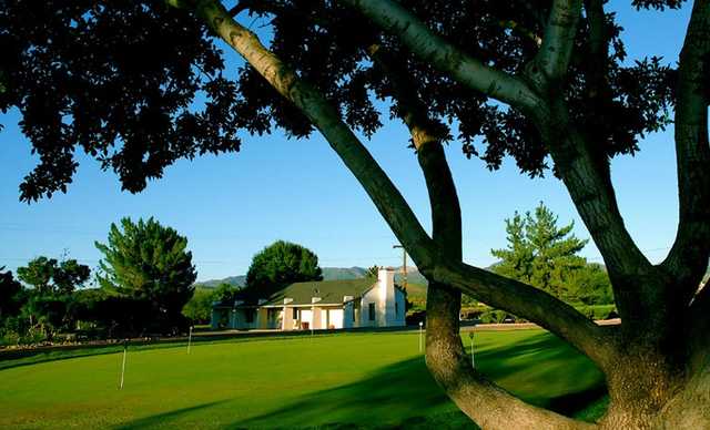 A view of the practice putting green at Kino Springs Golf Course