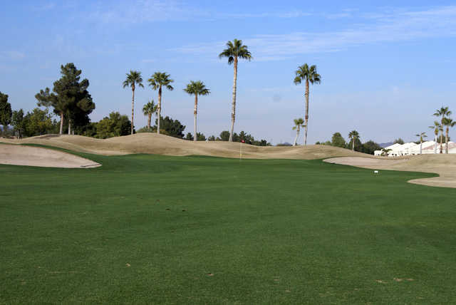 A view of the 18th green at Vistas Course from Westbrook Village Golf Club.