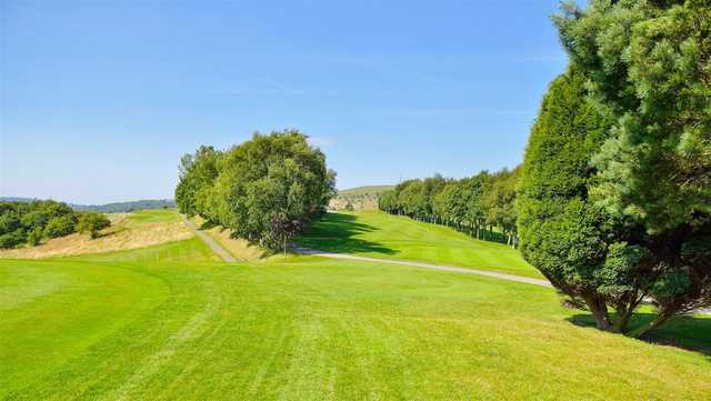 A sunny day view from Stamford Golf Club.