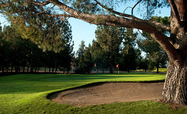 A view of the 7th green at Knollwood Golf Course.