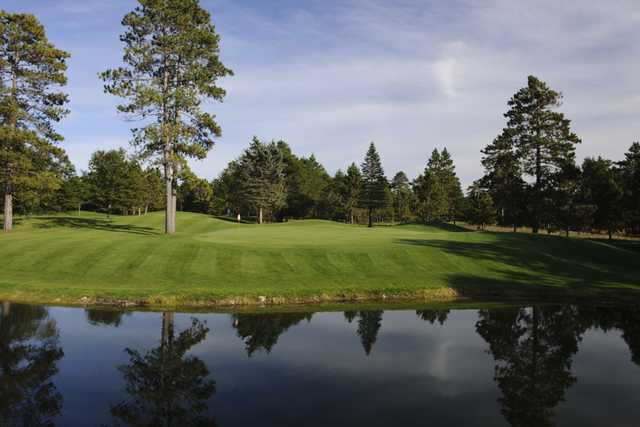 The Swampfire Course at Garland Resort and Lodge features multiple water carries to the green and 16 holes with water in total.