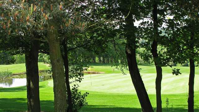 View of a green at Ormonde Fields Golf Club