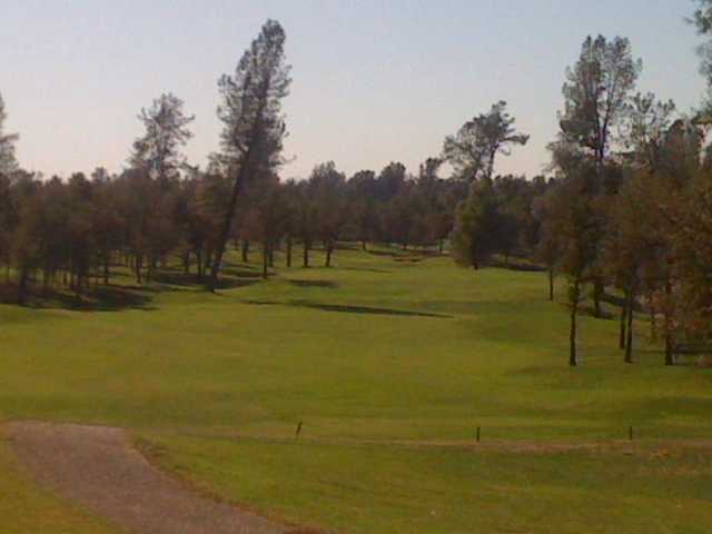 A view of the 6th fairway at Golf Club Tierra Oaks