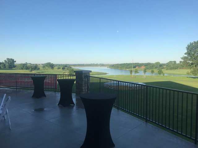 A morning day view from Mozingo Lake Recreation Park Golf Course.