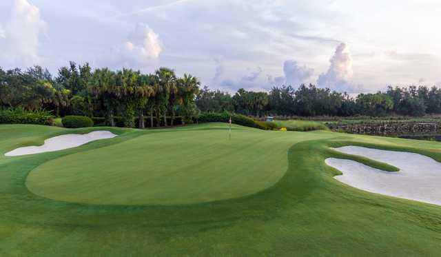 A view of a bunkered green at Spring Run Golf Club.