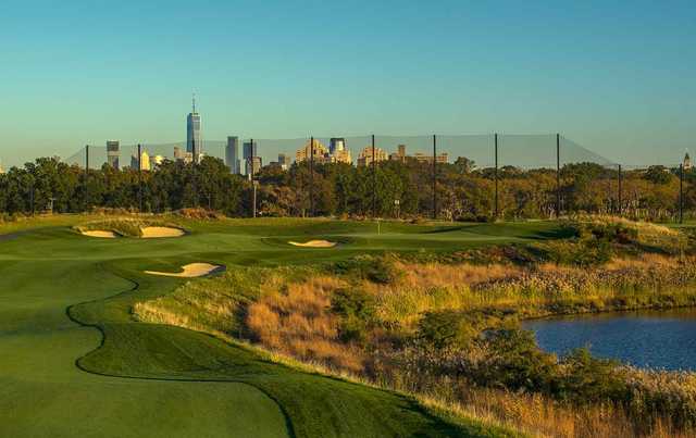 A view of hole #3 from Skyway Golf Course at Lincoln Park West.