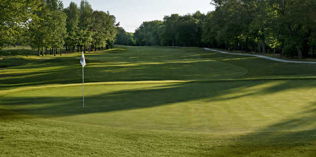 A view of the 5th green at Cider Ridge Golf Club.