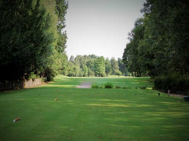 A view of the 1st tee at Renfrew Golf Club.