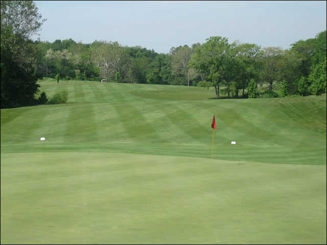 A view of the 4th green at Upper Lansdowne Golf Course