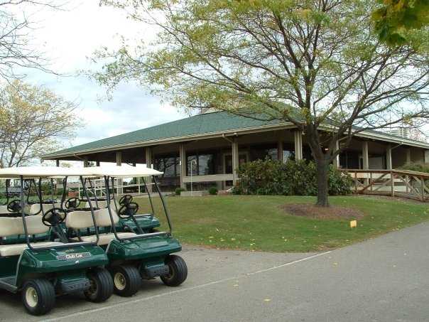 A view of the clubhouse at Deer Creek State Park Golf Course