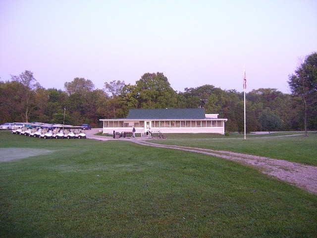 A view of the clubhouse at Sunbury Golf Course