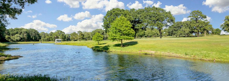 Bellville Golf & Rec. Club