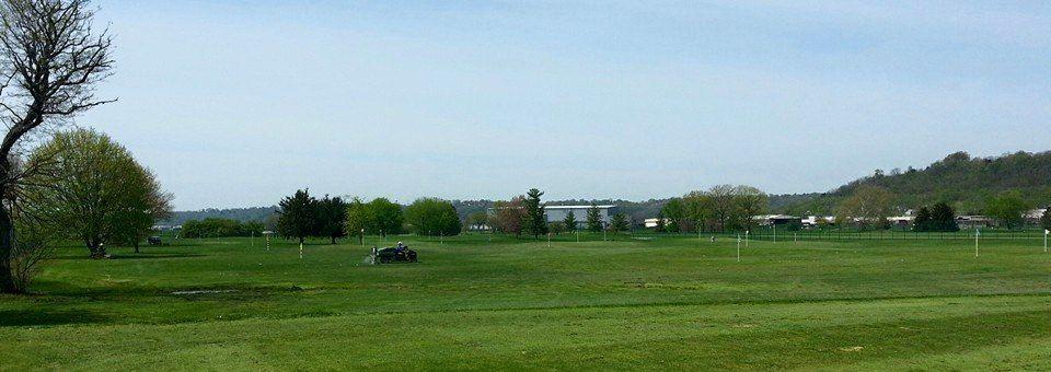Reeves Par 3 Golf Course